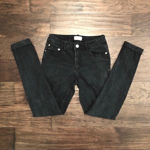 Jeggology black distressed skinny pants. Size 7.